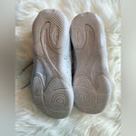 Rebel Rise White Cheer Shoe Size 5.5 Photo 3