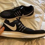 Nike Running Shoes Photo 0