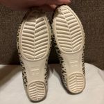 Crocs  Women's Shoes Size 6 Lina Graphic Leopard Ballet Flats Cream Black Trim Photo 4