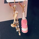 Betsey Johnson wine and wine glasses Earrings NWT Photo 1