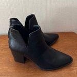 Sun * Stone Women’s Block Ankle Boots Black Sz 7 / 38 SKU 2873 Photo 0