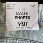 Ymi  High Rise Mom Fit Shorts Distressed Denim 100% Cotton‎ Light Wash
Size 7/28 Photo 5