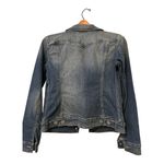 Levi's  Classic Trucker Denim‎ Jean Jacket
- Women's S-P- Medium Wash
Buttoned Photo 3