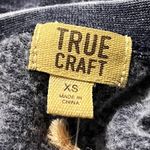 True Craft  size XS young contemporary navy pullover long sleeve jersey t-shirt Photo 4