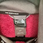 The North Face  Women’s Maroon Small Osito Patterned Jacket Photo 1