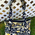 Vera Bradley purse🖤💛🤍 Photo 0