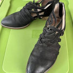 Seychelles  So Blue Black Cutout Back Zip Leather Ankle Booties Womans Size 8‎ Photo 0