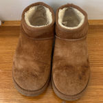 UGG  Ultra Mini Boots Chestnut Size 8 Photo 0