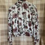 Buckle Black Buckle Floral Blouse with Burgundy and Green Accents Photo 2
