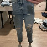 H&M Highwasted Mom Jeans Photo 1