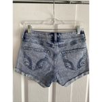 Hollister Women's 00 Low Rise Boyfrind Short Vintage Stretch Rolled Cuff Photo 3