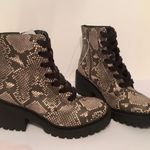 Snake Print Combat Boots, Size 7 Gray Photo 1