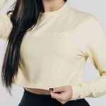 Alphalete  Women’s Performance Outlined LS Crop - Sea Salt , Size XS Photo 1