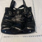 Perlina large black leather handbag 3 inside 1 outside zip pockets EUC Photo 3