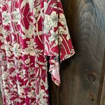 Kaileigh Floral Print Dark Pink Dress Size Small Photo 3