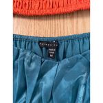 B98 New Women’s Bundle of 2 Crop Tops Size Medium Green Photo 3