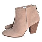 Enzo Angiolini  Beige Ankle Suede Booties Size 8.5 Photo 2