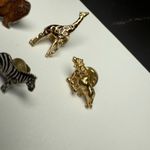 Lion Zebra Giraffe Tack Lapel Pin Lot Of 4 Safari Animals Photo 11
