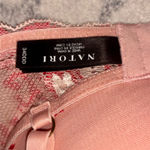 Natori  730023 Coral & Red Feathers Plunge Contour Bra size 34DDD. Never Worn. NWOT.  Photo 3