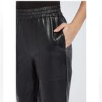 Lysse  Brisk Leather Jogger large Photo 4