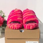 UGG Fluff Yeah Slide Zebra Photo 3