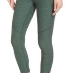 Outdoor Voices  Warm Up Green cropped leggings Photo 0