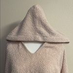 Urban Outfitters  Cropped Sherpa Hoodie – Cream Photo 3