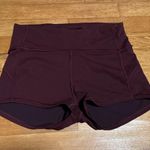 Lululemon In Movement Shorts Sz 8 Everlux 2.5” Athletic Shorts Maroon/ Burgundy Photo 2