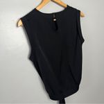 Black Sleeveless Tie Photo 5