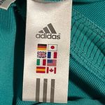 Adidas Womens medium jacket Photo 7