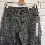 Universal Threads Universal thread high-rise skinny snake‎ print Jean Photo 2