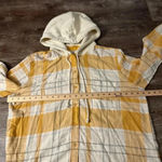 American Eagle Cozy Cabin hooded yellow  flannel size Large Photo 1