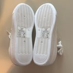 Outwoods White and Gray Sneakers Minimalist Design Photo 3