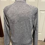 Under Armour  HeatGear Womens Large Gray Half ZIP Pullover Photo 2
