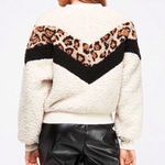 EXPRESS Leopard Print Chevron Sherpa Teddy Zip Up Jacket Size XS NEW Photo 2