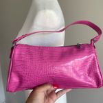 Urban Outfitters NWT Stylish Pink Croc-Embossed Women's Bag Photo 3