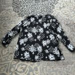 Kathy Ireland  Sport Sheer Floral Key Hole Blouse Black XL Photo 4