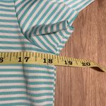 IZOD  Golf Polo Shirt Womens Medium Comfort Stretch Breathable Light Photo 7