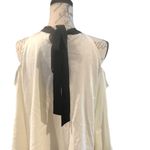 Yilian Fashion Pearl Button Top Large White Photo 11