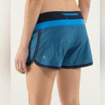 Lululemon Women’s Groovy Run Short Cornflower Blue Black Inkwell size 6 EUC Photo 0
