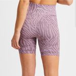 AYBL  Evolve Animal Seamless Shorts Mauve Lilac size Medium Photo 1