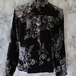 Covington  velvet blazer size large Photo 3
