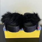 Forever Link Forever Donut Black Fuzzy Platform Slides Photo 4