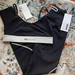 Bandier x 7 Days Active Set Photo 1