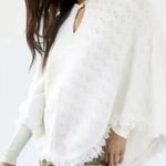 Urban Outfitters UO  White Knit One Button Poncho OS Photo 0