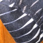 Under Armour  Women’s 1/4 zip pullover size LG-EUC Photo 3