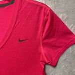 Nike  pink dry fit womens shirt Photo 1