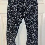 Lululemon  athletica Leggings - Black and White Floral Photo 0