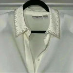 Alfred Dunner  pearl embellished collared blouse size 12 petite Photo 1