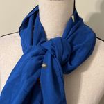 ONE SIZE blue scarf embroidered floral design pink yellow gold brown orange Photo 3